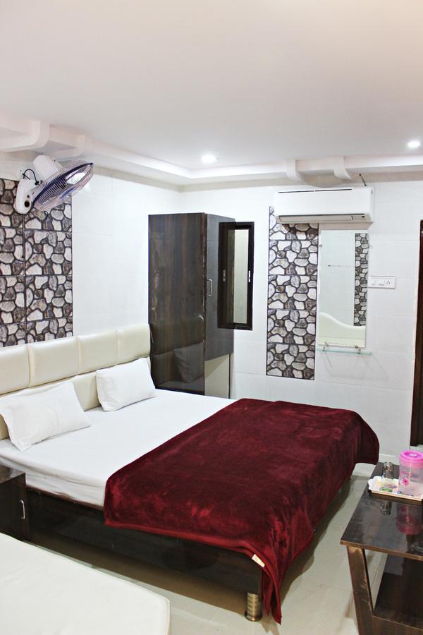 Hotel Shikhar Inn Ujjain Exterior photo